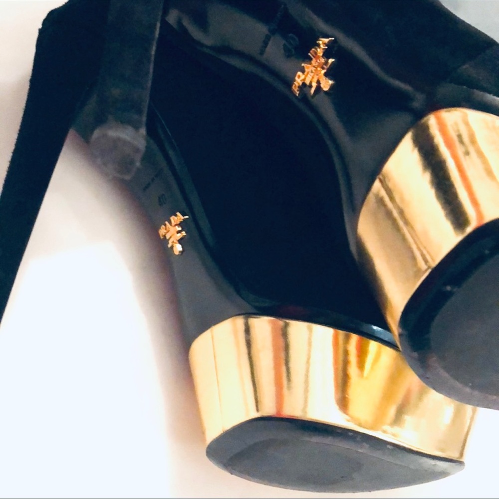 FINAL PRICE DROP AUTHENTIC PRADA BOOTIES - Picture 5 of 8